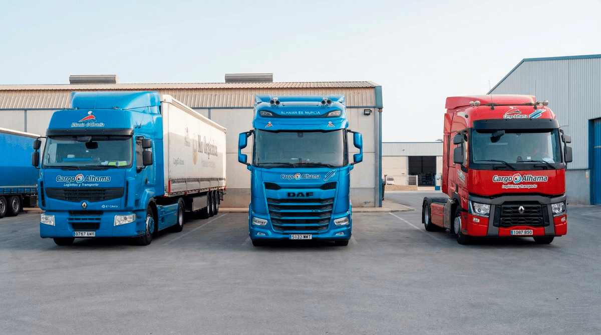 Flota de camiones Cargo Alhama